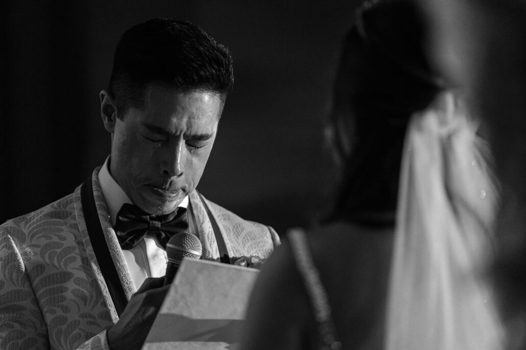 creator vs wedding photographer